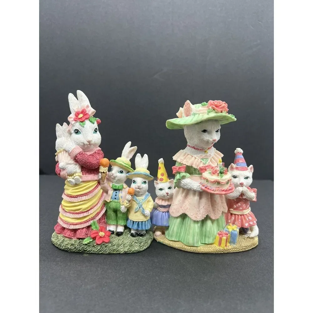Mama Violet, Pauline Purringly W/Faith & Hope VA41 1994 Resin 108 Bunny Statues‎